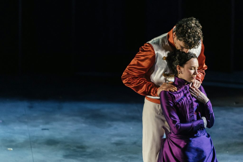 Anna Karenina at the Royal Lyceum Edinburgh