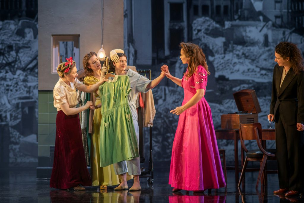 The Girls of Slender Means at The Lyceum Theatre Edinburgh