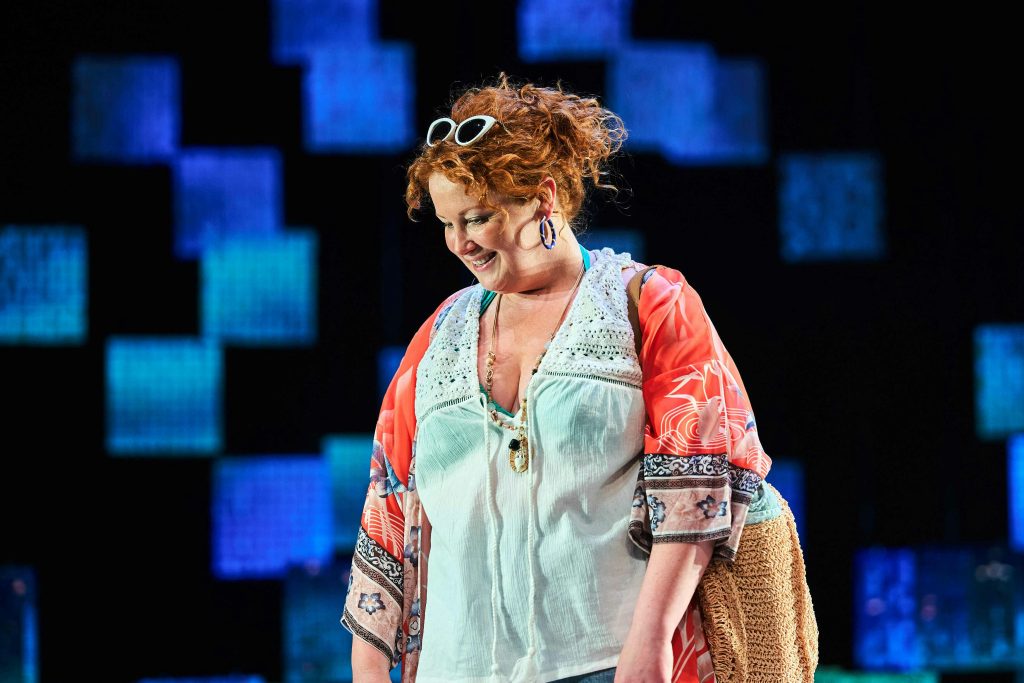 Shirley Valentine at the Royal Lyceum Theatre Edinburgh